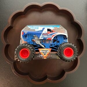 Monster Jam ~ Lucas Stabilizer Monster Truck